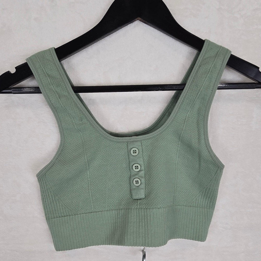 Gymshark Power Down Croplette Sage Green Ribbed Henley Crop Tank Small GLSB3085